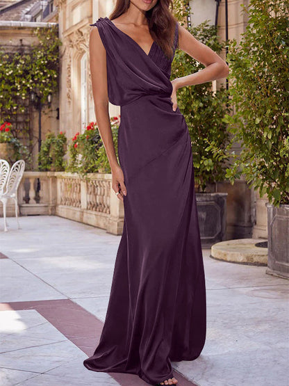 A-Line/Princess V-Neck Sleeveless Floor-Length Mother of the Bride Dresses with Ruched