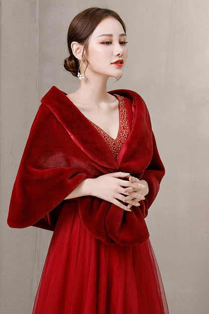 Elegant Burgundy Ears-Embellished Wedding Dress Shawl