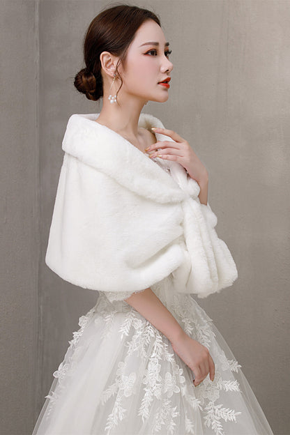 Elegant Pure-White Ears-Embellished Wedding Dress Shawl