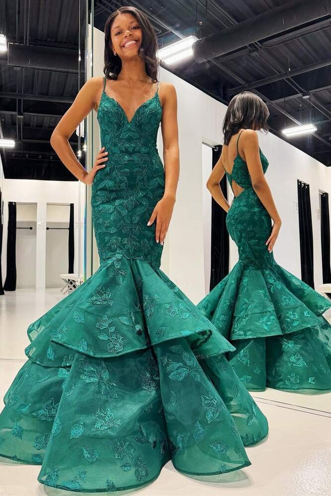 Elysian | Hunter Green V-Neck Lace Applique Layered Mermaid Prom Dress