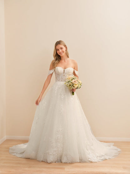 Ball Gown Off-the-Shoulder Sleeveless Long Tulle Wedding Dresses with Lace Appliques