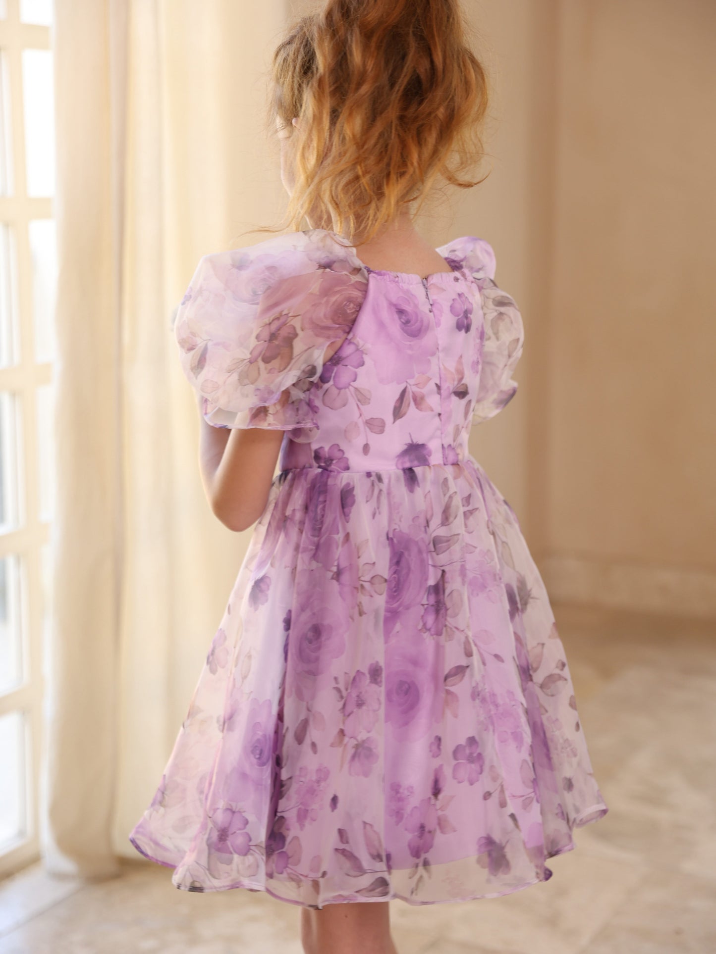 Ball-Gown Tulle Scoop Short Sleeves Short/Mini Flower Girl Dresses