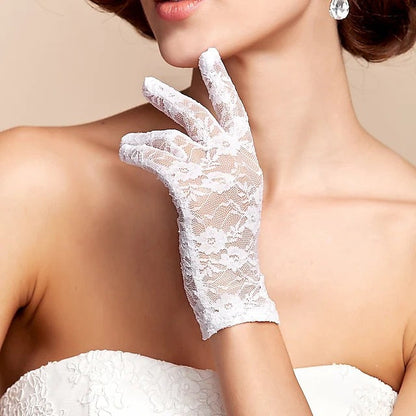 Classical / Romantic Lace / Tulle Wrist Length Gloves With Pure Color