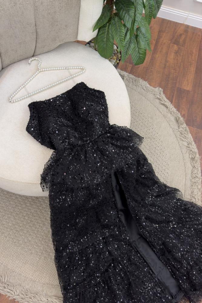 edgynewlook Stunning Black Sequins Sleeveless Strapless Split Long Prom Dress with Ruffles