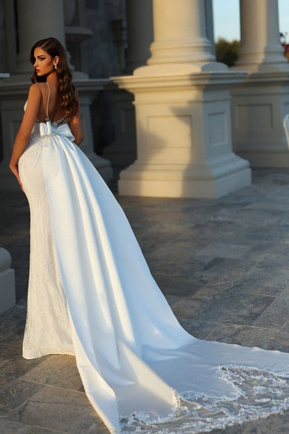 Fabulous Long Mermaid Sleeveless Wedding Dresses Online With Lace