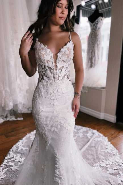 Fabulous Spaghetti-Straps Sleeveless Mermaid Lace Wedding Dresses Online