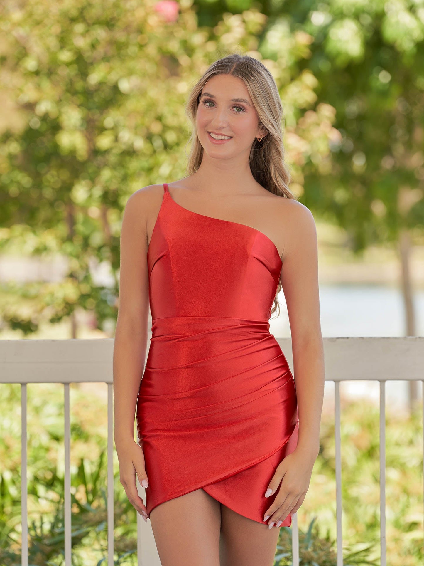 Hazel | Sheath Red One Shoulder Satin Tight Homecoming Dress