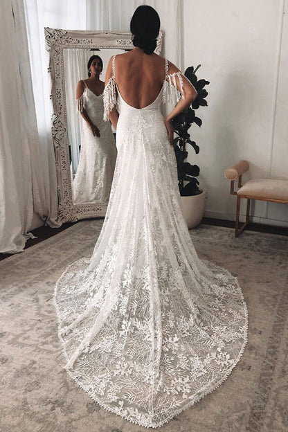 Ivory Lace Sexy Backless Wedding Dress With Train A-Line Sleeveless Chic V-Neck Bridal Gowns