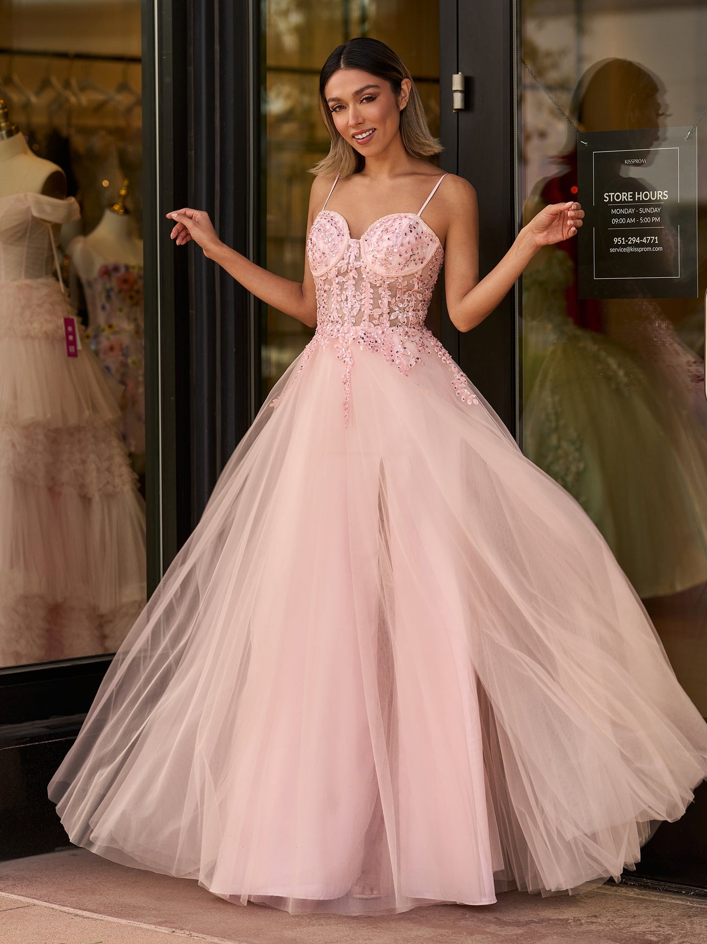 A line Spaghetti Straps Lace Floor Length Tulle Prom Dress with Slit