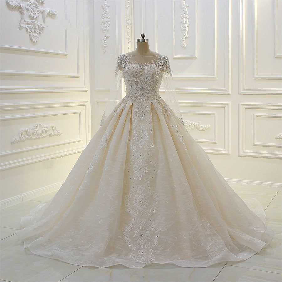 Luxurious Ball Gown Long Sleevess Lace Applqiues Beadings Wedding Dress