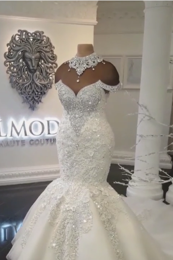 Luxurious Crystals Mermaid Wedding Dresses Off the Shoulder Appliques Bridal Gowns