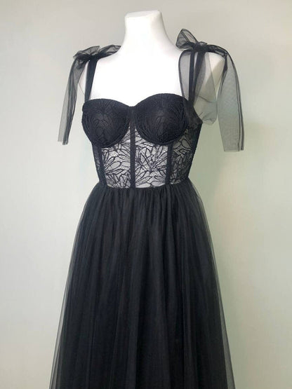 Maebi | A-line Black Lace Corset Tulle Long Prom Dress