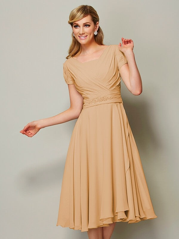 Modern Bateau Short Sleeves Ruffles Short Chiffon Bridesmaid Dresses