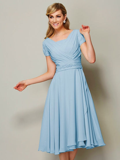 Modern Bateau Short Sleeves Ruffles Short Chiffon Bridesmaid Dresses