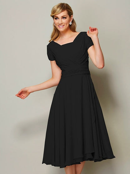 Modern Bateau Short Sleeves Ruffles Short Chiffon Bridesmaid Dresses