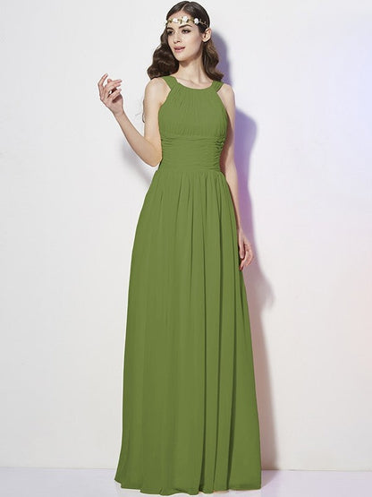 Modern Bateau Sleeveless Pleats Long Chiffon Bridesmaid Dresses