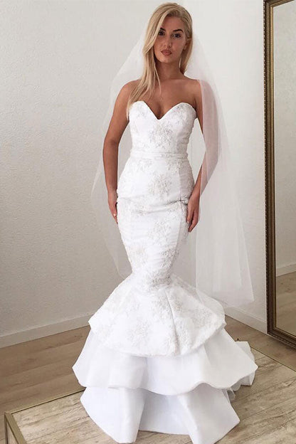 Modern Sweetheart White Lace Appliques Mermaid Ruffless Long Wedding Dress