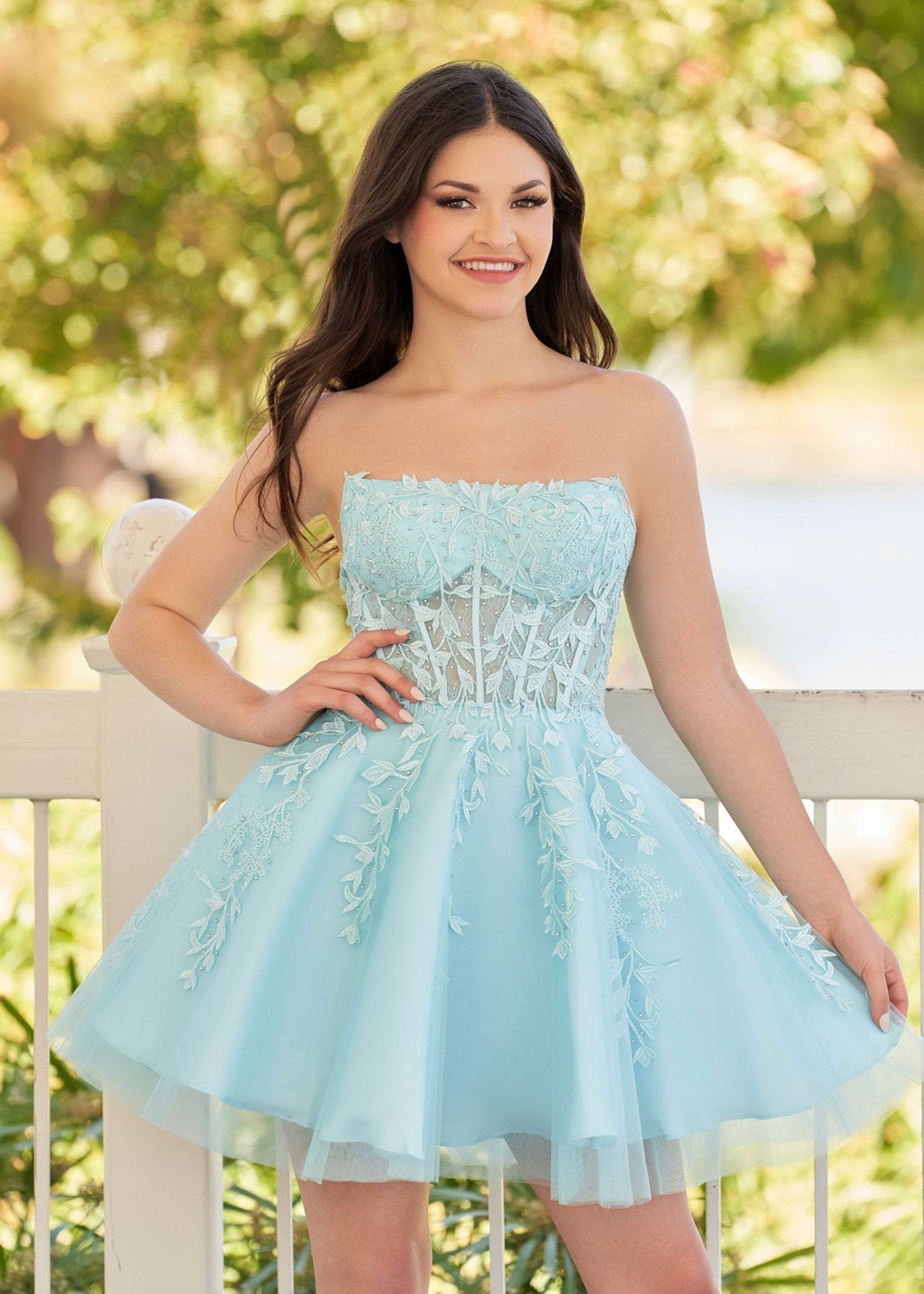 Petunia |A-Line Tulle Lace Homecoming Dress with Appliques