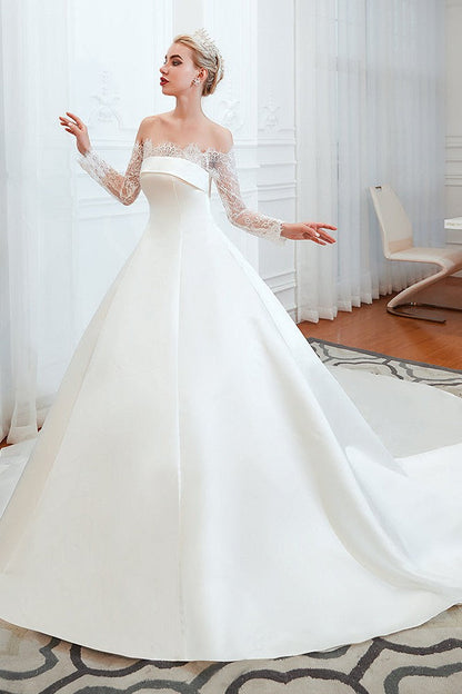 Romantic Lace Long Sleevess Princess Satin Wedding Dress