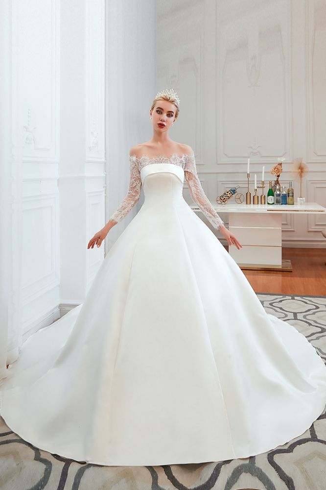 Romantic Lace Long Sleevess Princess Satin Wedding Dress