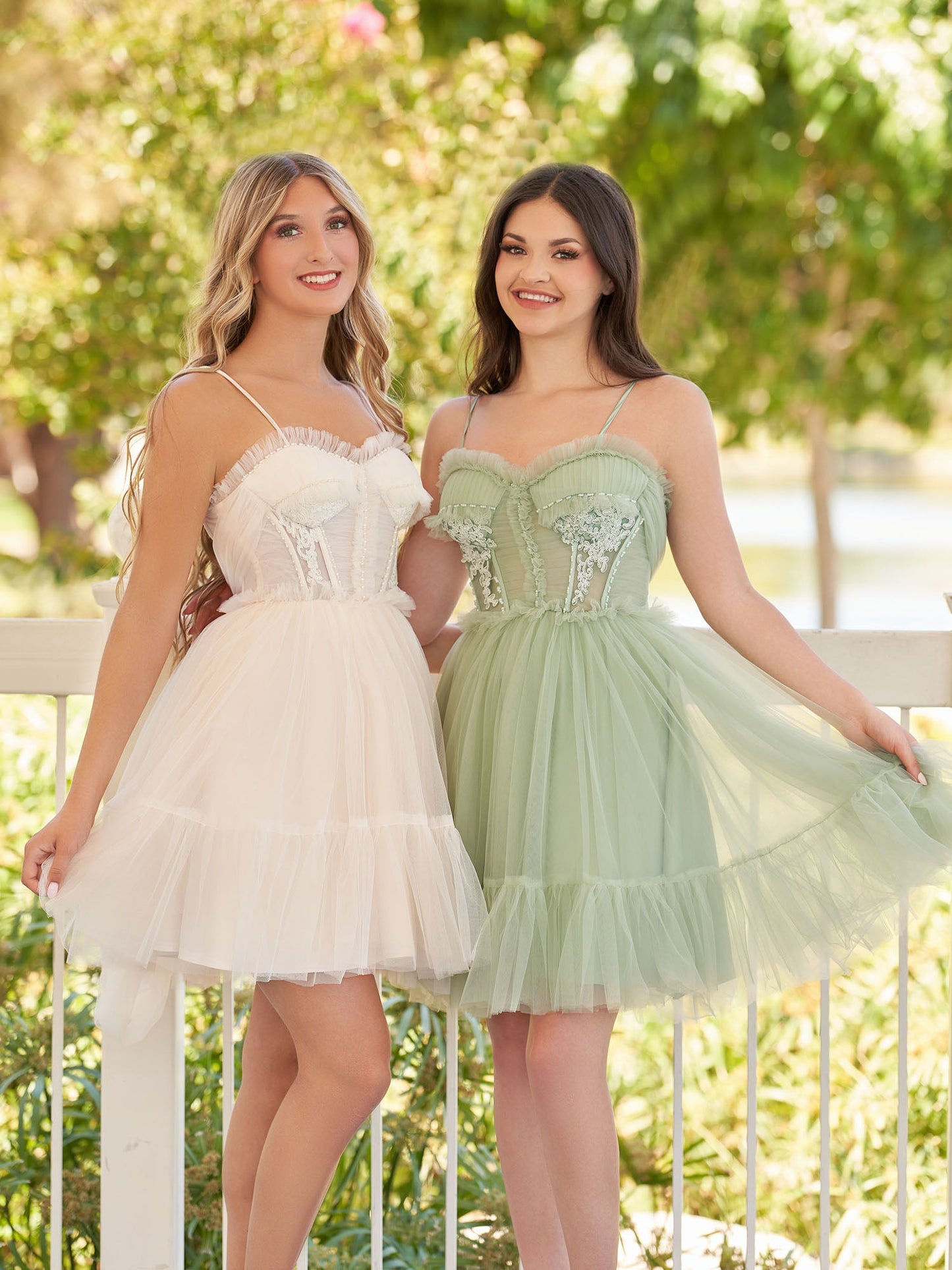 Rosa | Spaghetti Straps Tulle Lace Appliques  Short Prom Dresses With Bow