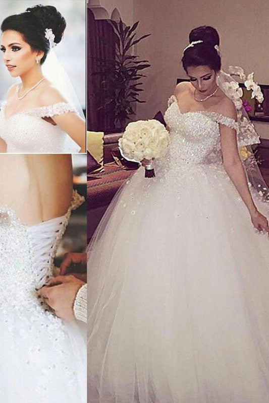 Sleeveless Ball Gown Lace Court Train Tulle Off the Shoulder Wedding Dresses