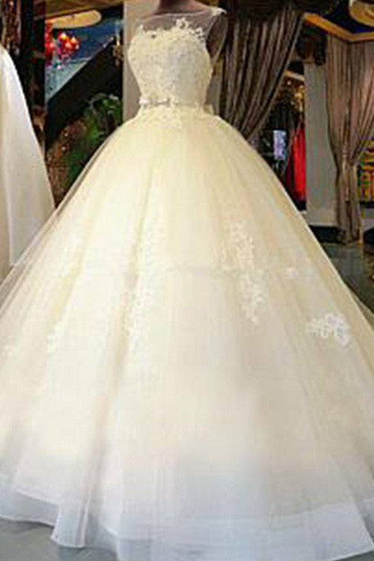 Sleeveless Ribbon Scoop Applique Tulle Ball Gown Cathedral Train Wedding Dresses