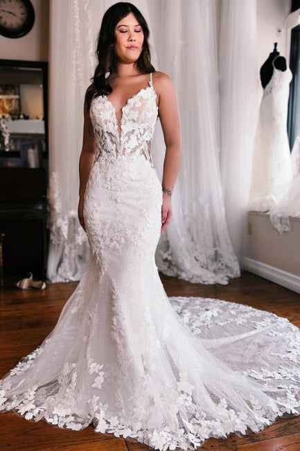 Spaghetti Straps Mermaid Floor Length Lace Wedding Dresses with Chapel Train