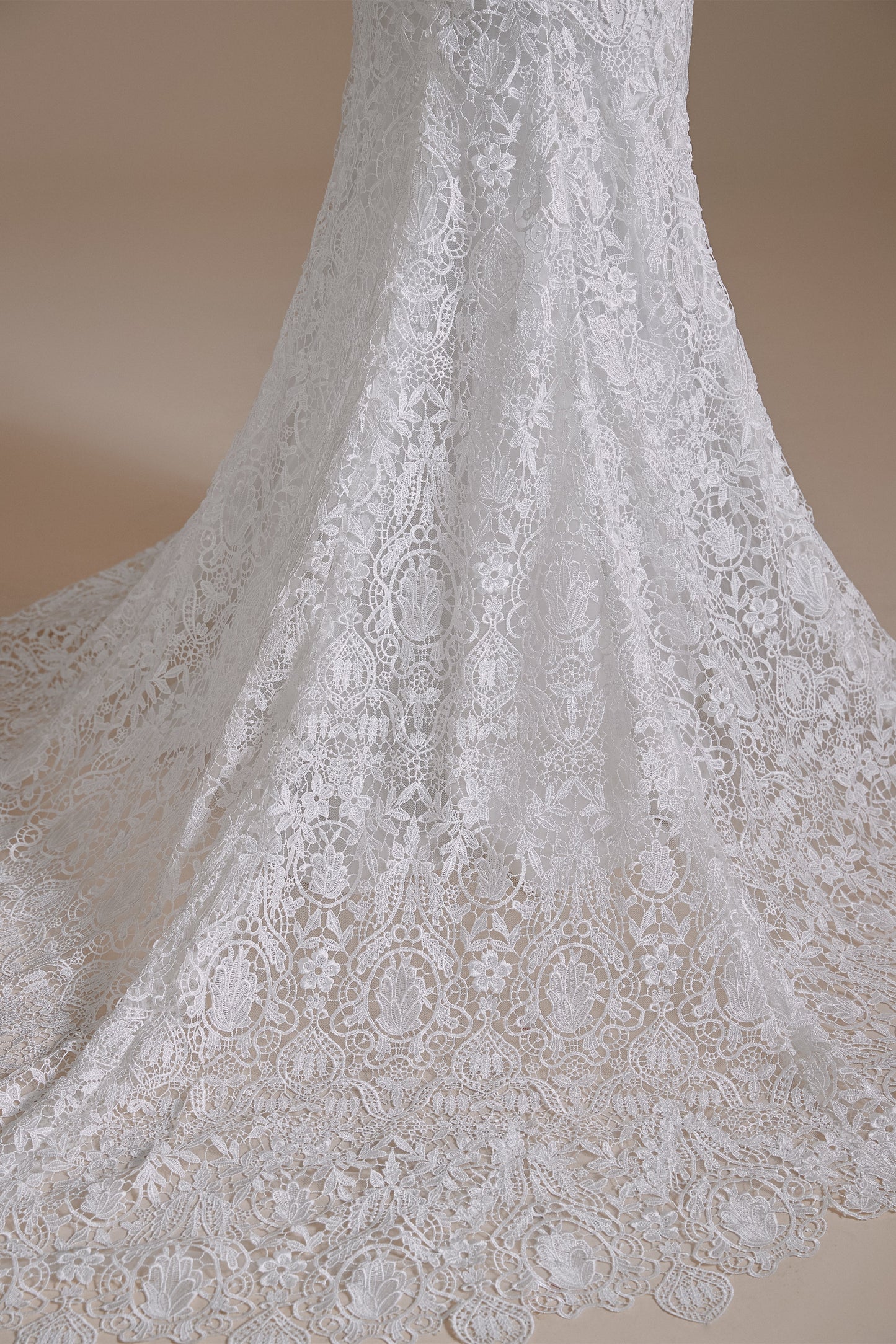 Sweetheart Detachable Bubble Sleeves Lace Mermaid Wedding Dress | Ballbella Design