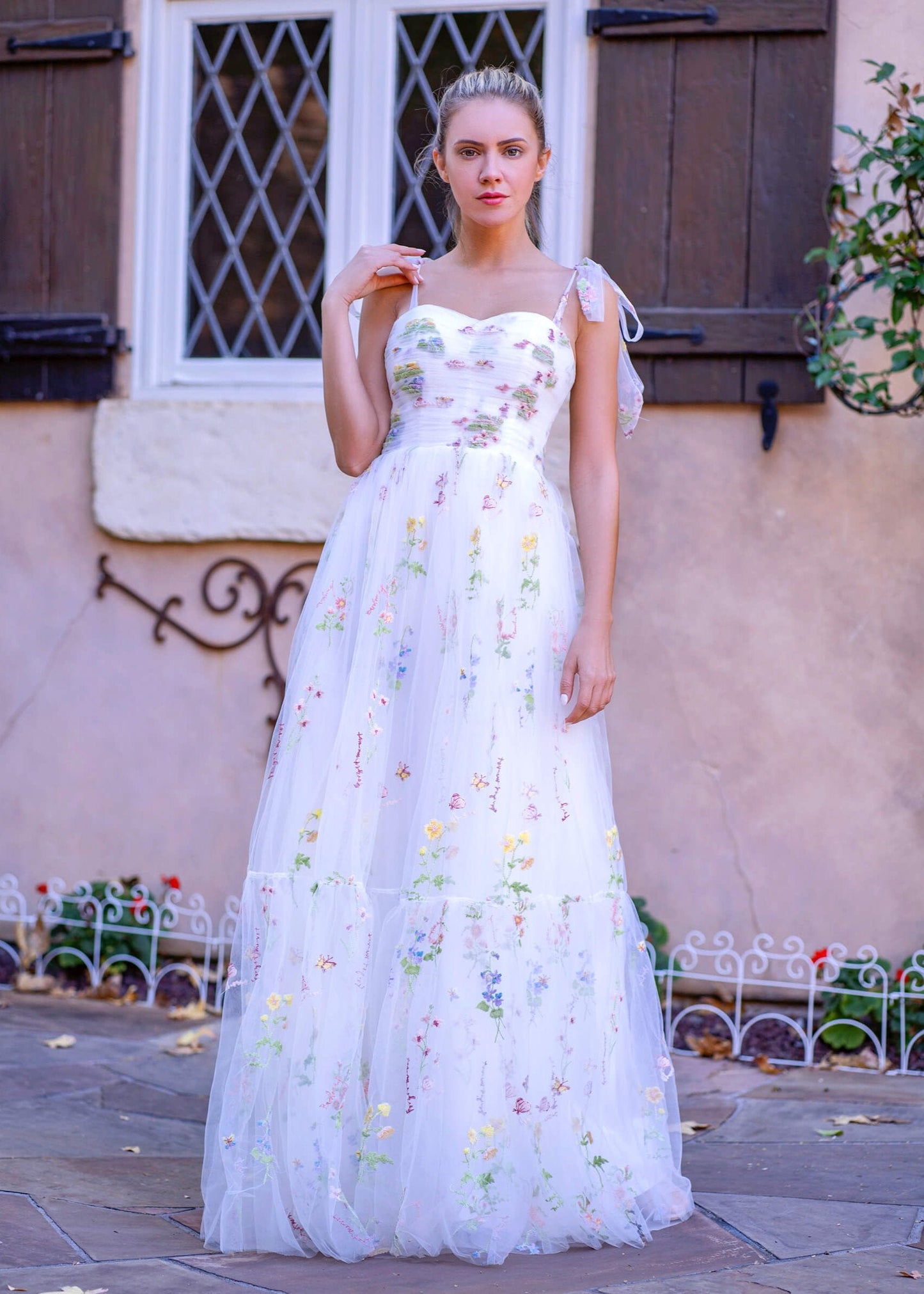 Sweetheart Neck Floor Length Tulle Embroidery Floral Prom Dress