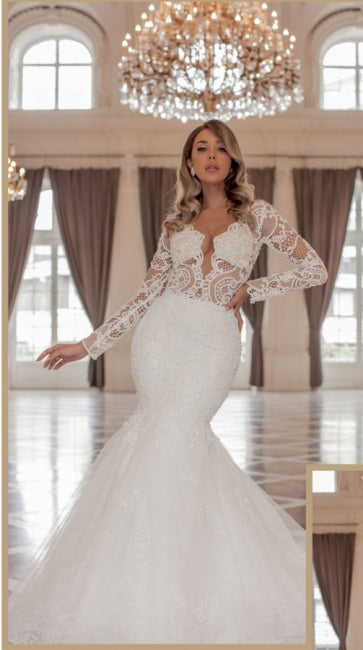 Trendy Long Sleeves V-Neck Mermaid Wedding Dresses with Chapel Train