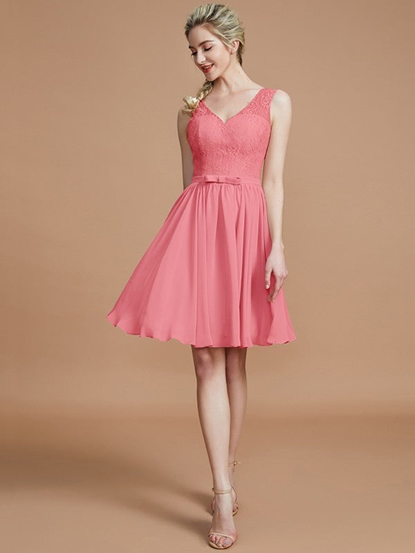 V-Neck Elegant Sleeveless Lace Short/Mini Chiffon Bridesmaid Dresses