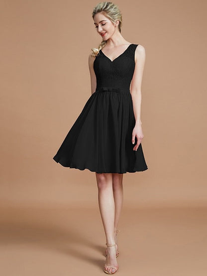 V-Neck Elegant Sleeveless Lace Short/Mini Chiffon Bridesmaid Dresses