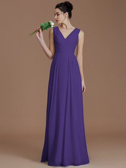 V-Neck Elegant Sleeveless Ruched Chiffon Bridesmaid Dresses