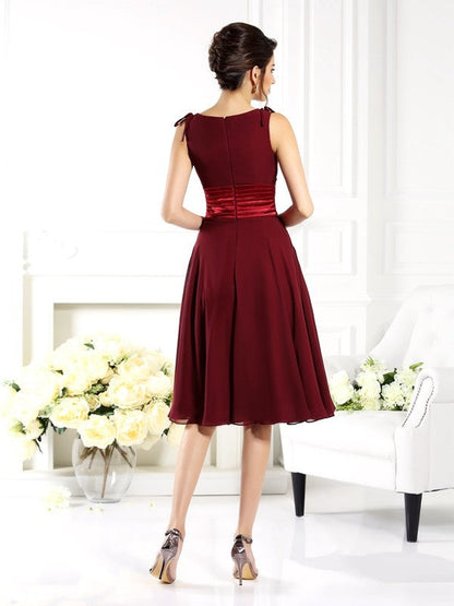 V-Neck Elegant Sleeveless Short Chiffon Bridesmaid Dresses